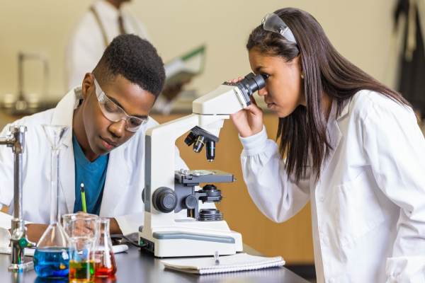 10 Best Universities to Study Biology in Canada [2024]