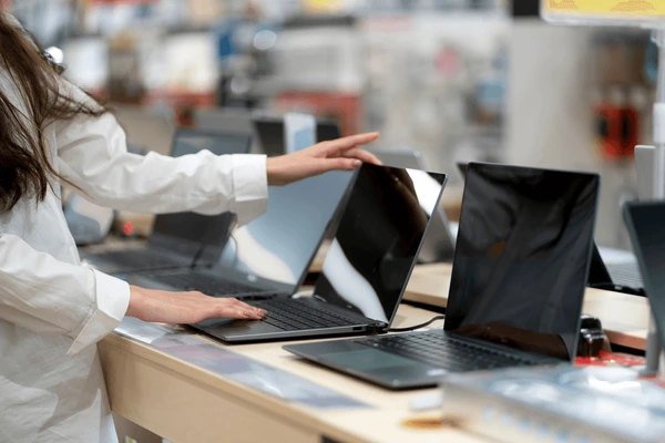 9 Most Important Things to Know Before Buying a Laptop